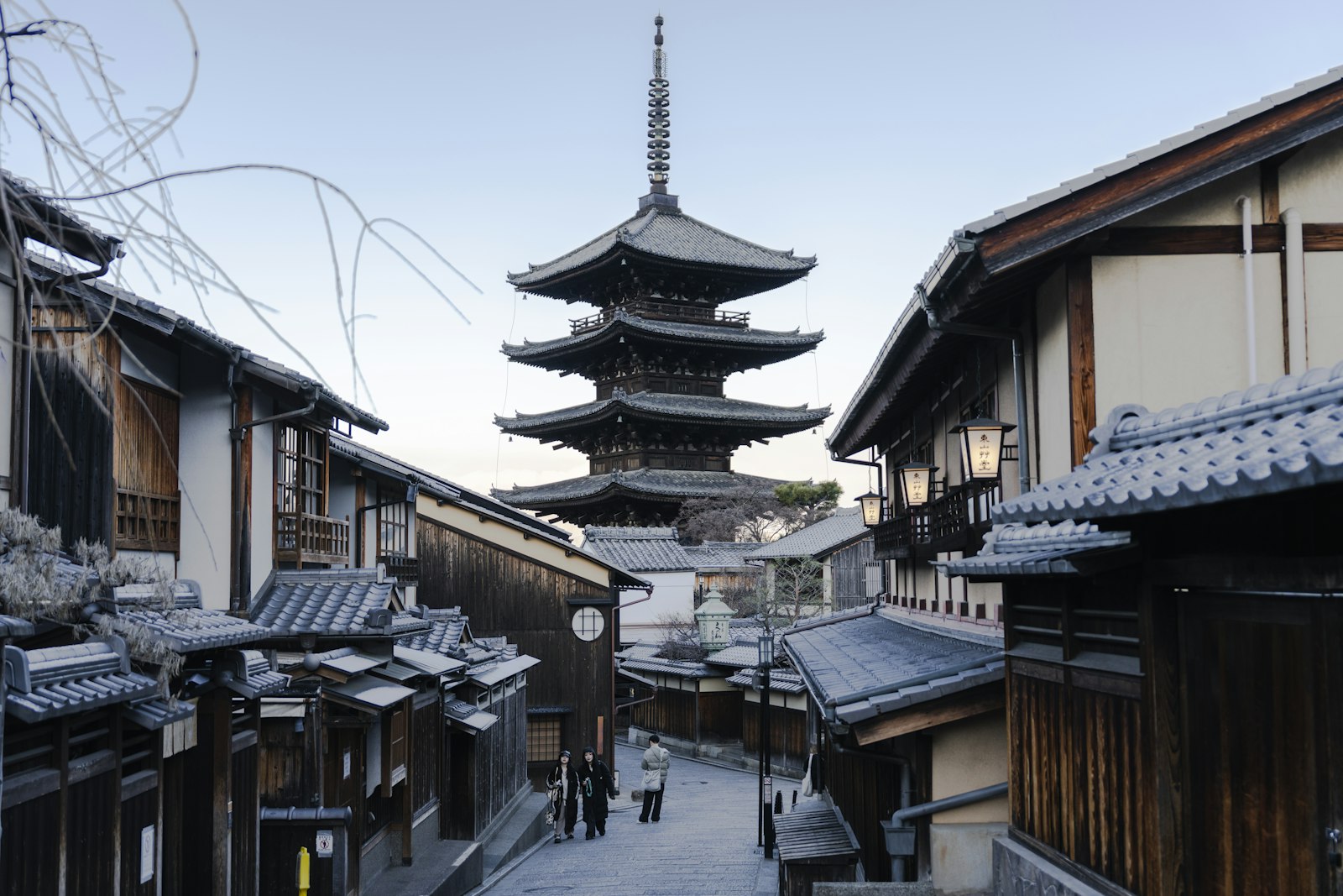 【2026年最新】京都のパーソナルジムおすすめ23選｜四条烏丸・河原町・京都駅エリア別に現役トレーナーが徹底比較